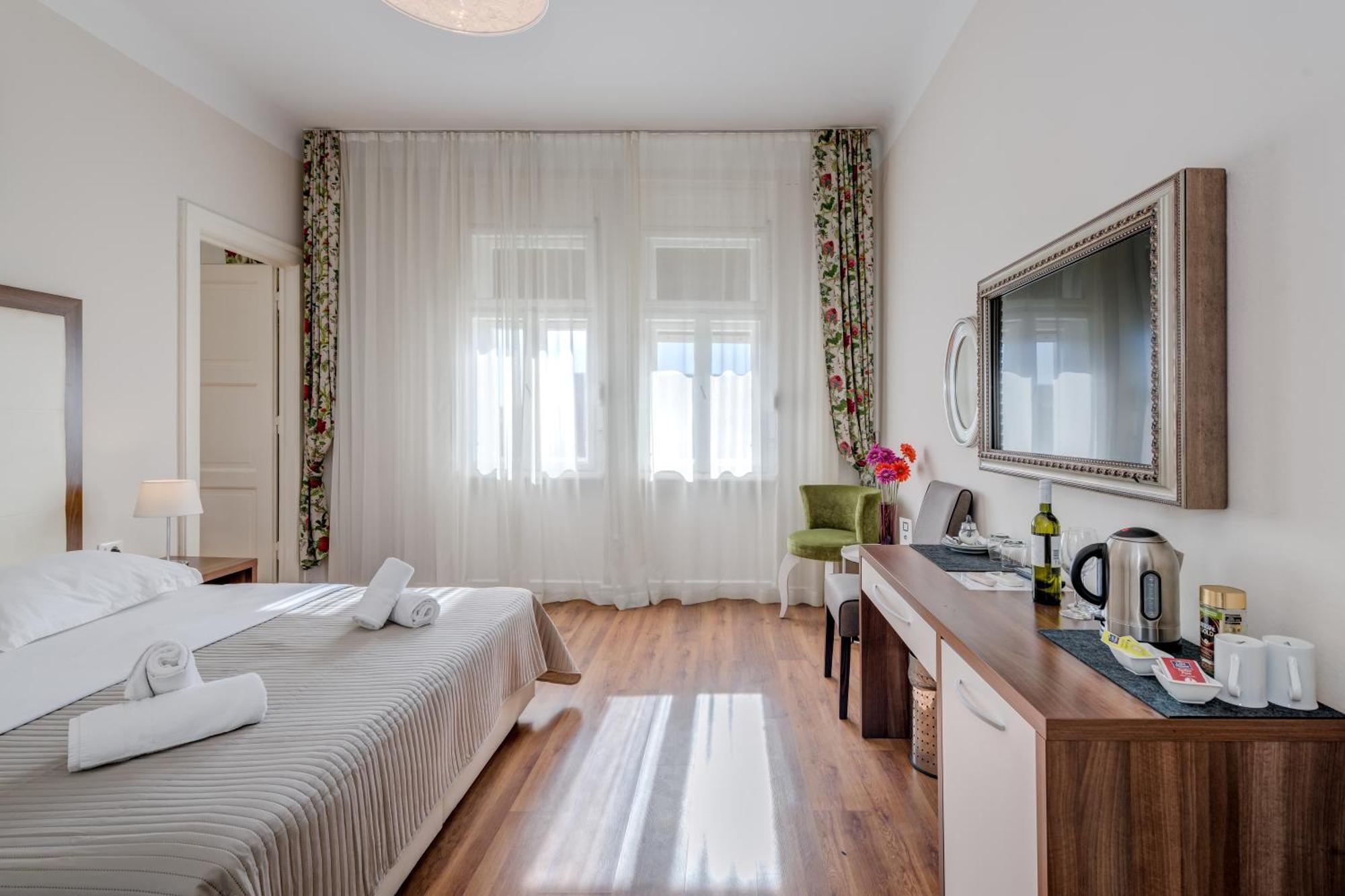 Bastion Luxury Rooms Split Exteriér fotografie